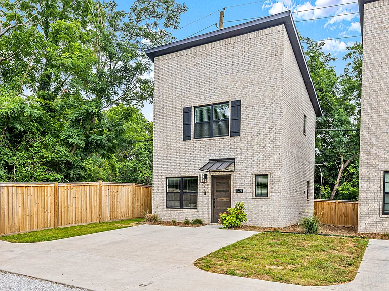 1536 W Cato Springs Rd — Photo 15