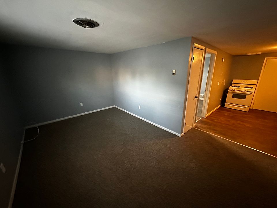 1st image of 6 Catawba Ave #9A