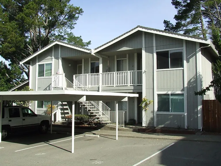 Available for Immediate Move-In 1985 Ascot Drive, Unit #3, Moraga