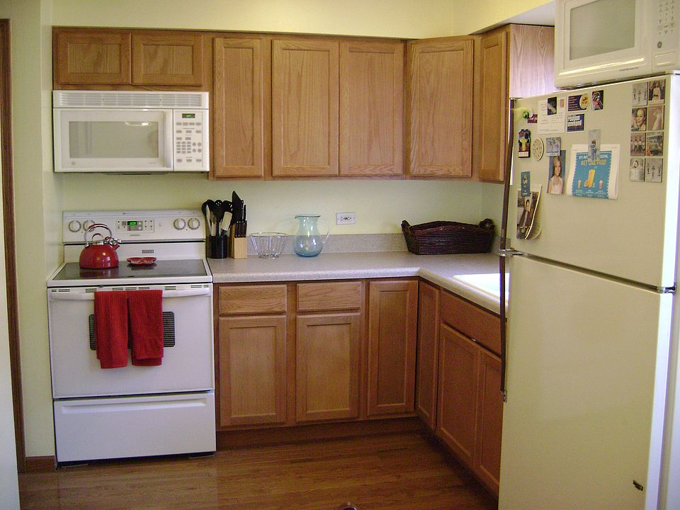 1st image of 1539 Harlem Ave APT 2W