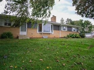 2844 W Pennsylvania St, Allentown, PA 18104