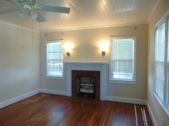 3rd image of 59 N Whitehead St