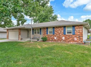 3130 SE Burton St, Topeka, KS 66605