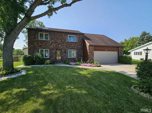 8020 Casa Grande Cir, Fort Wayne, IN 46815