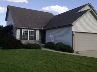 37 Ashling Ct, Bloomington, IL