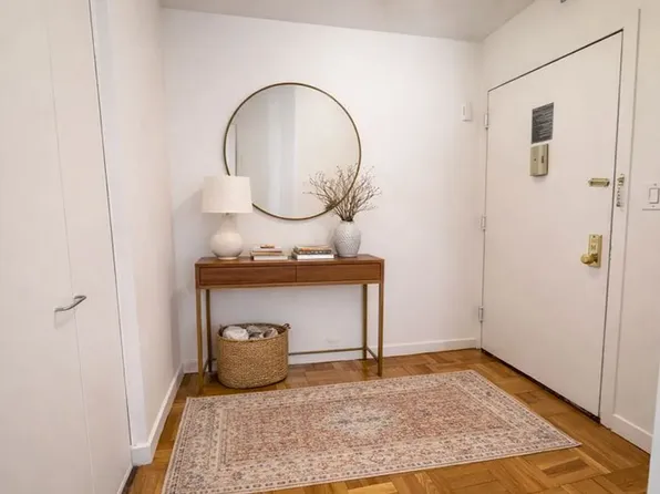 145 4th Avenue image 1 of 13