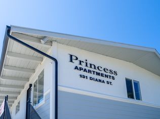 131 Diana St APT 8, Encinitas, CA 92024