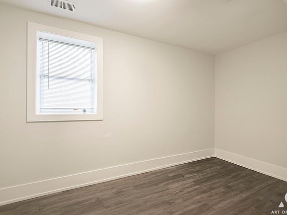5th image of 3428 W Cortland St #G