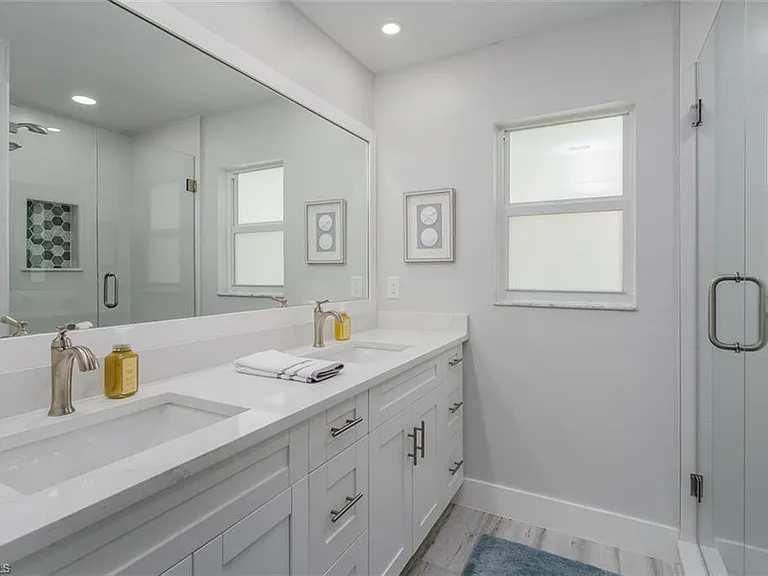 834 Gulf Pavilion Dr #204 — Photo 21