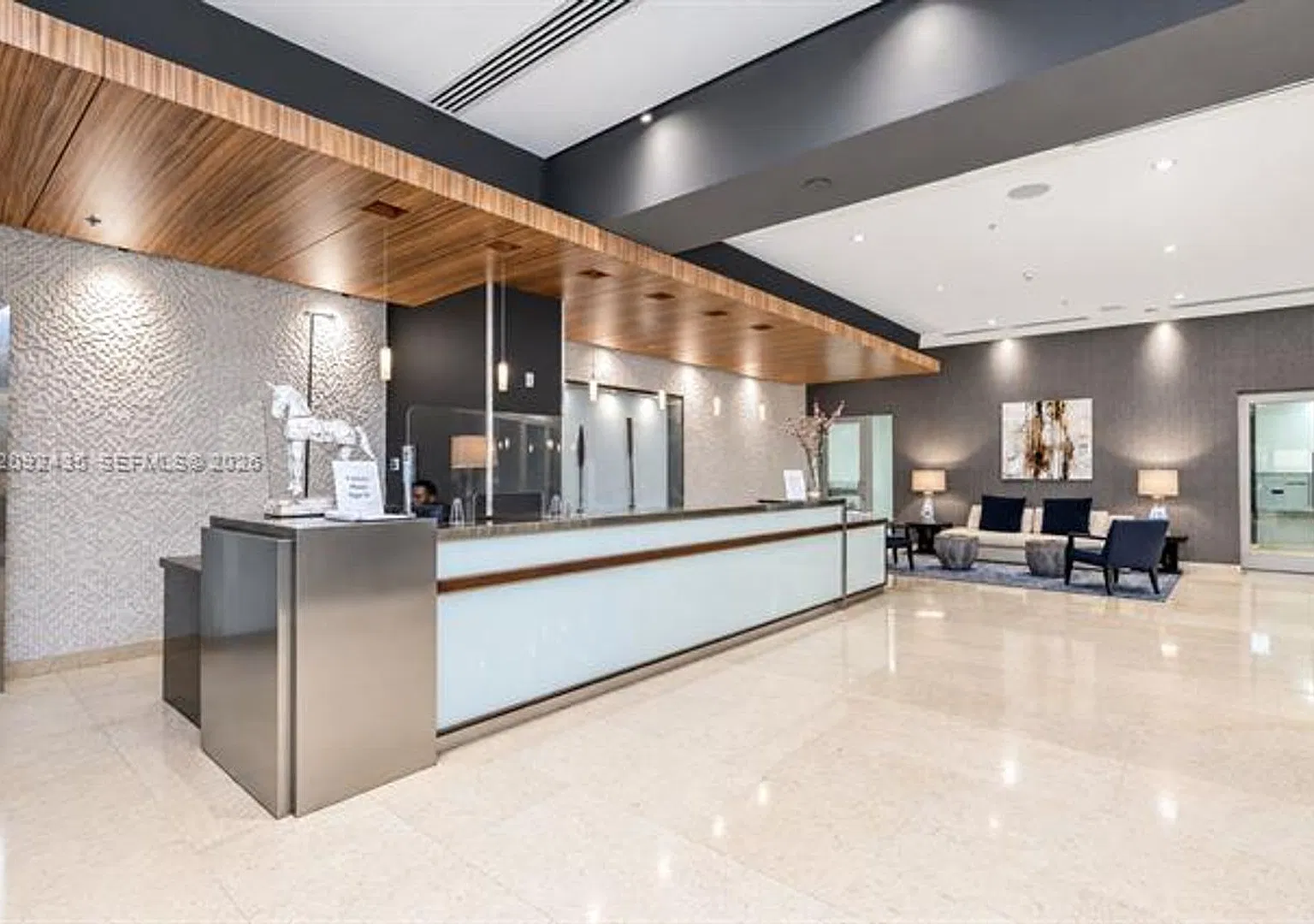 60 SW 13th St cu-4002, Miami, FL 33130 — Photo 1