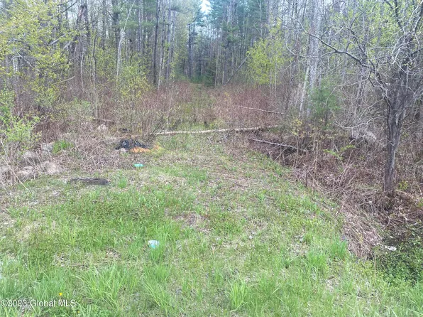956 Co Hwy 110, Broadalbin, NY 12025