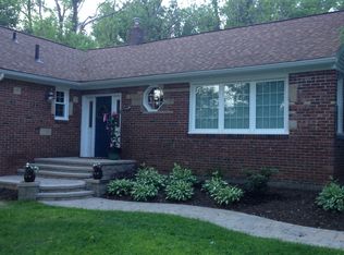 651 Ghent Rd, Akron, OH 44333