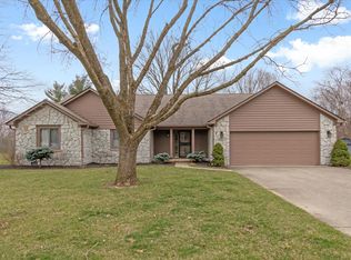 542 Whipporwill Way, Greenwood, IN 46142