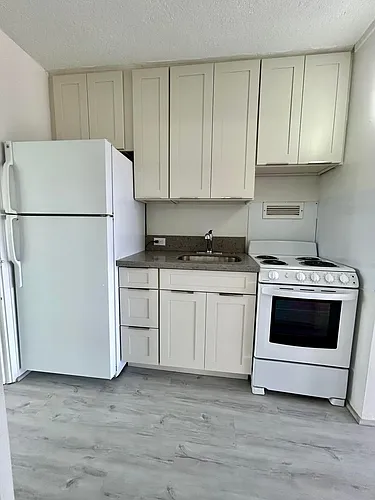 1710 Makiki St #706 Photo 1