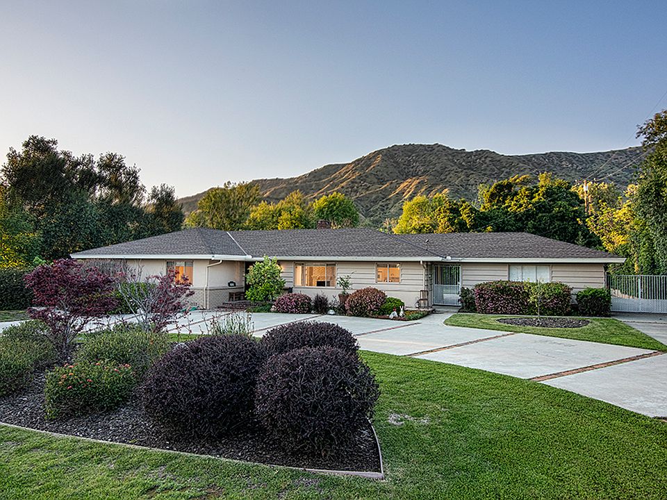 1st image of 1039 W Leadora Ave