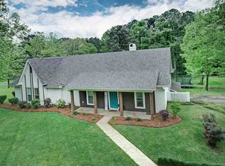 122 Tiffany Dr, Brandon, MS 39042