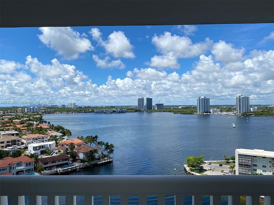 1st image of 1000 Island Blvd #1711