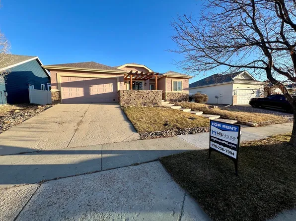 5807 Zinfandel St, Evans, CO 80634