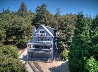 456 Wylerhorn Dr, Crestline, CA 92325