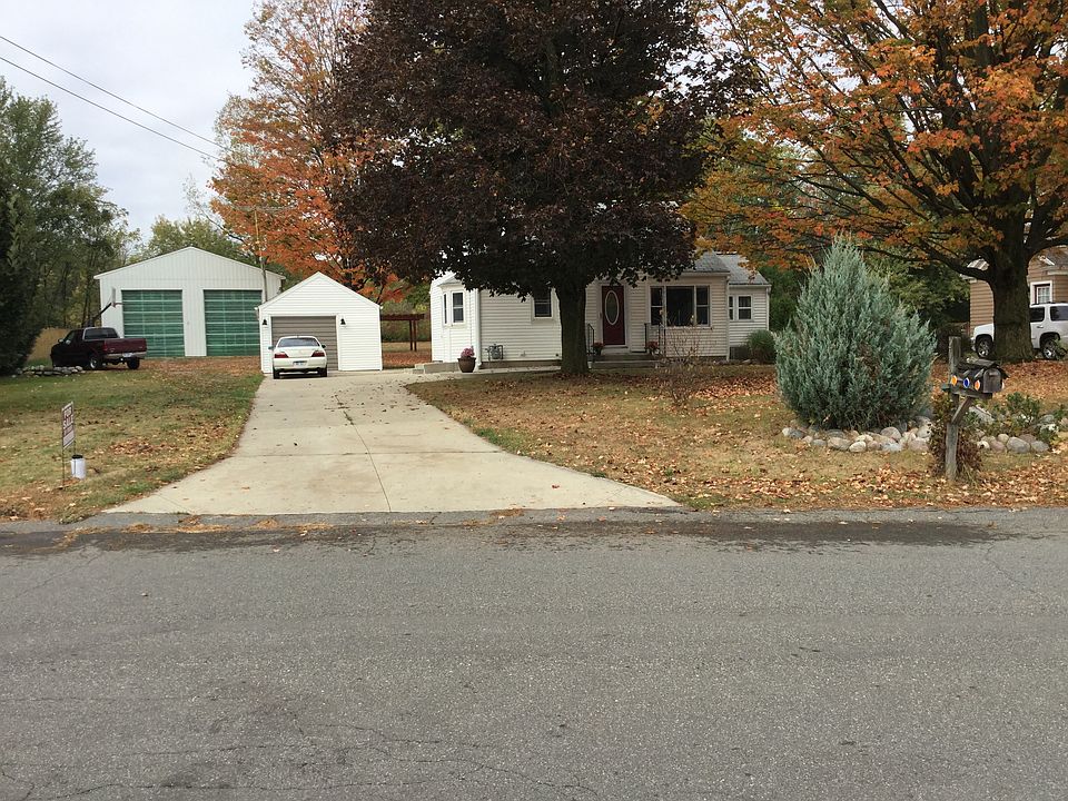 1st image of 2065 Nolan Ave NW