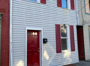 220 S 2nd St, Columbia, PA 17512
