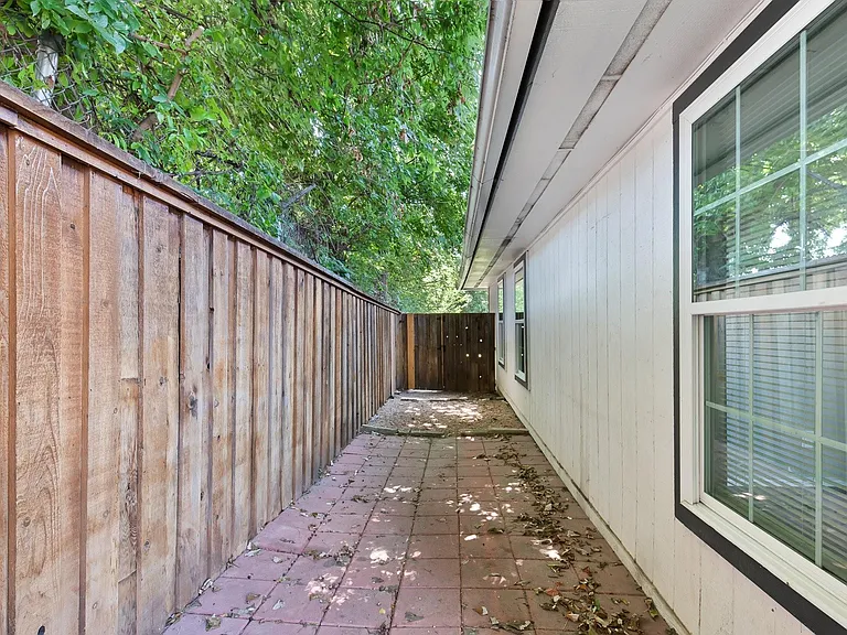 7617 Meador Ave #A — Photo 17