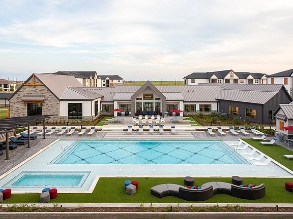 4th image of 29655 Jordan Crossing Blvd #1210