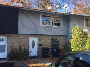 814 E Elm Ave, Lindenwold, NJ 08021