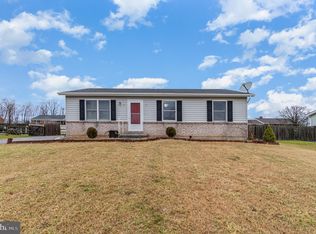 51 Cardinal Dr, Hanover, PA 17331