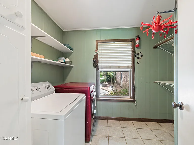 140 Orangewood Dr — Photo 19