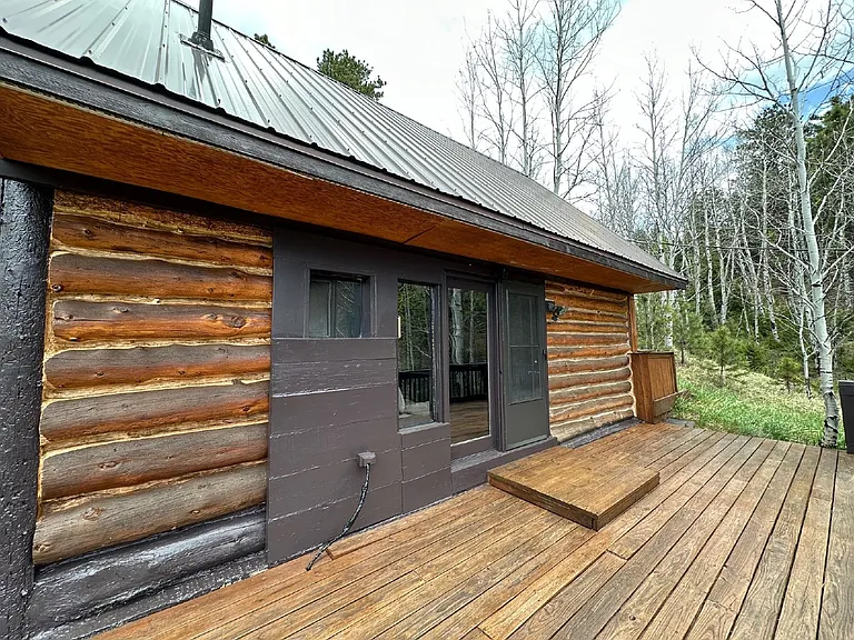 486 Shelton Dr — Photo 2