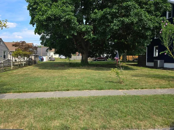 913 S Albemarle St, York, PA 17403