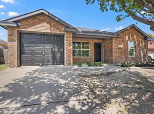 5423 Jordan Ridge Dr, Dallas, TX 75236