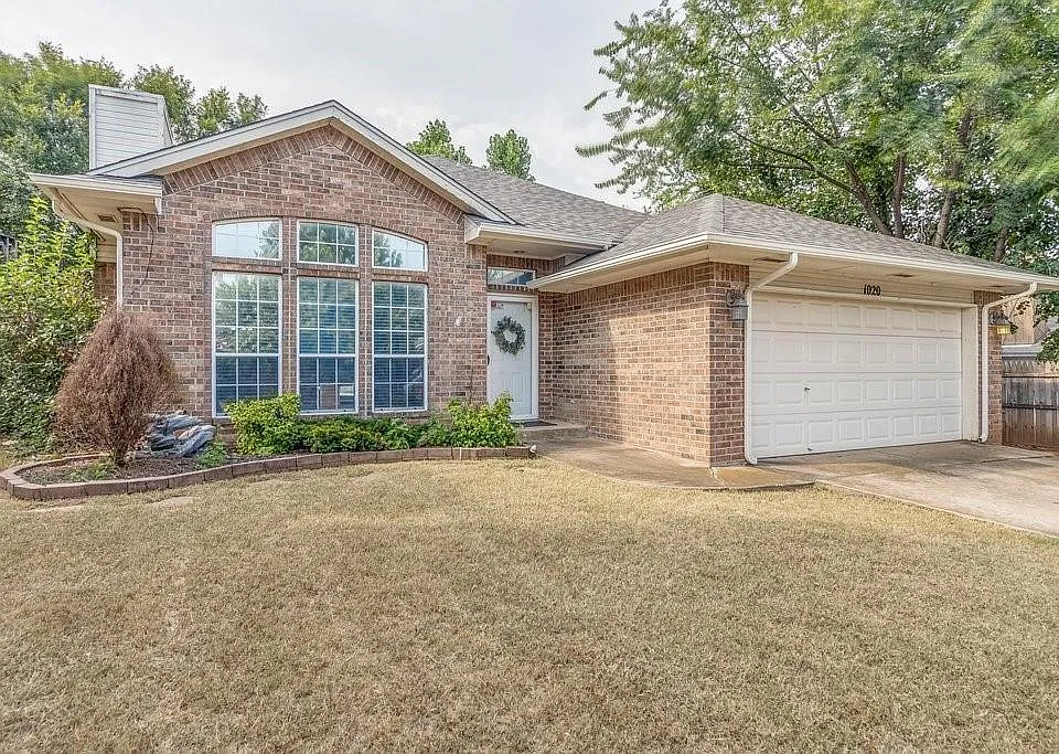 1020 Pruett Dr