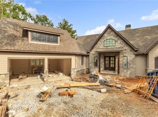 909 Woodlake Way, Salem, SC 29676
