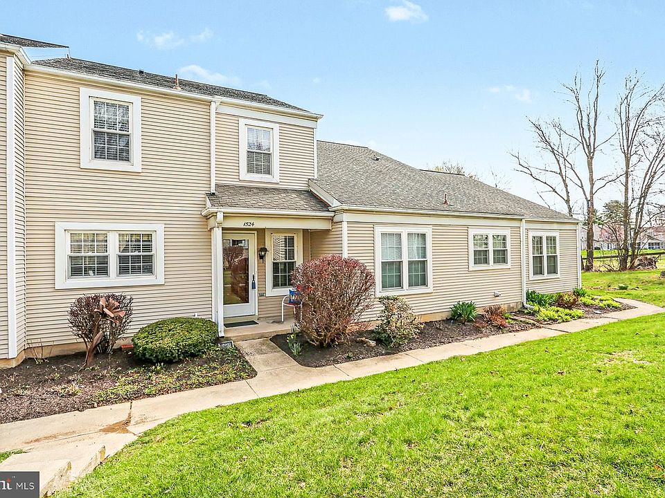 1st image of 1524 Cambridge Ct #U-0209