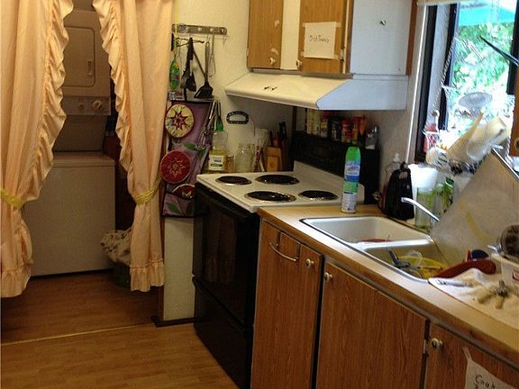 5th image of 15 Murray Pl Trailer 111