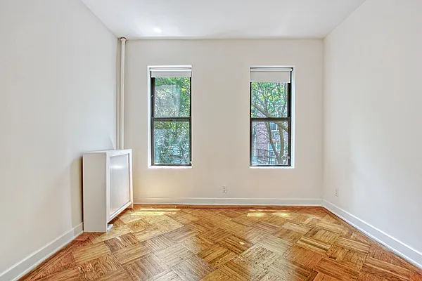 Rented by Douglas Elliman | media 26