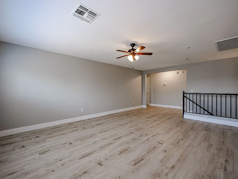 3385 E Longhorn Dr — Photo 18