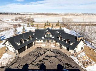 242036 S 96th St E, Foothills County, AB T1S3Y6