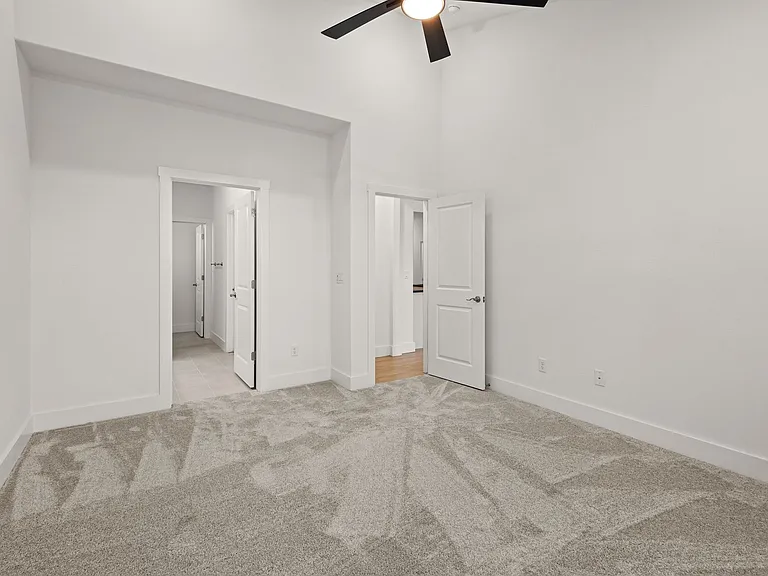 721 Sun Meadows Loop — Photo 14