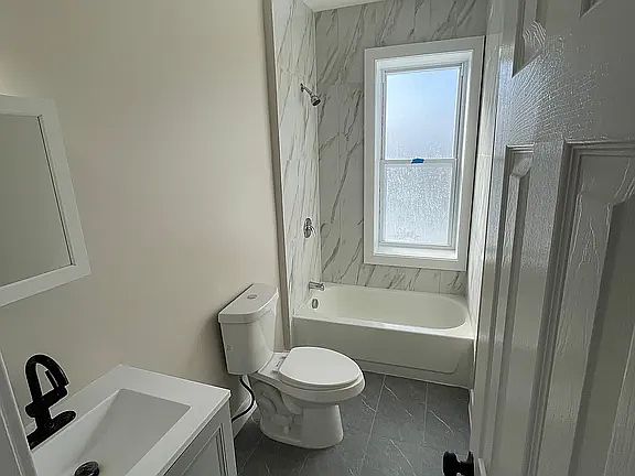 1st image of 190 Park St #9AE
