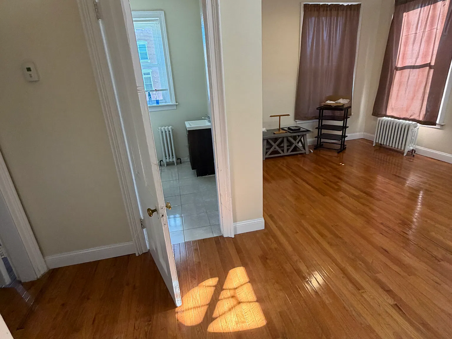 1 bed, 500 sqft, $1,750 — Photo 4