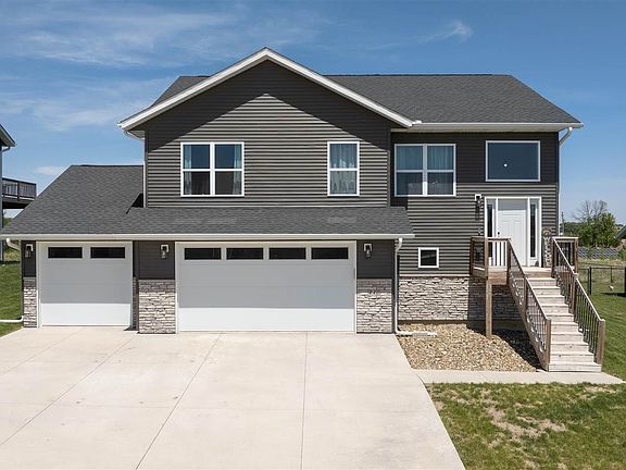 2nd image of 440 Galileo Dr