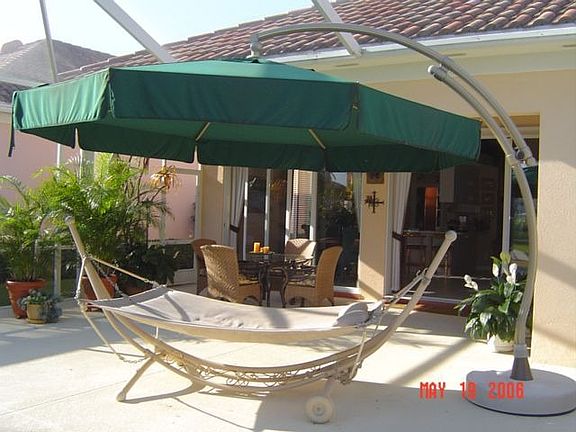 Large screened patio