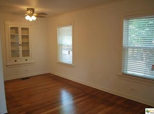 1302 W San Antonio St, San Marcos, TX 78666