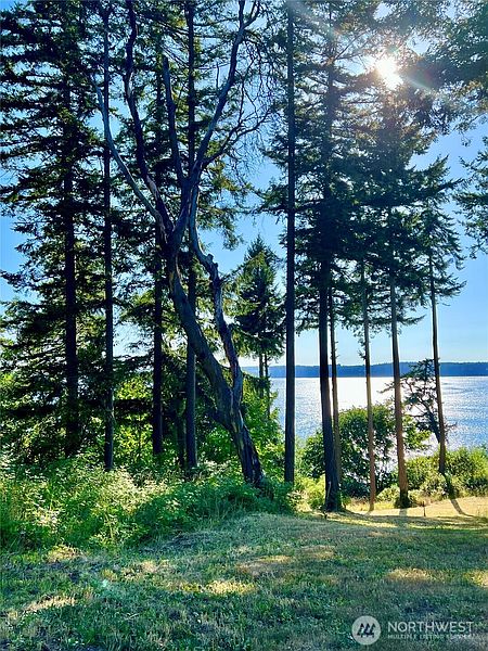5th image of 6908 190th Avenue SW