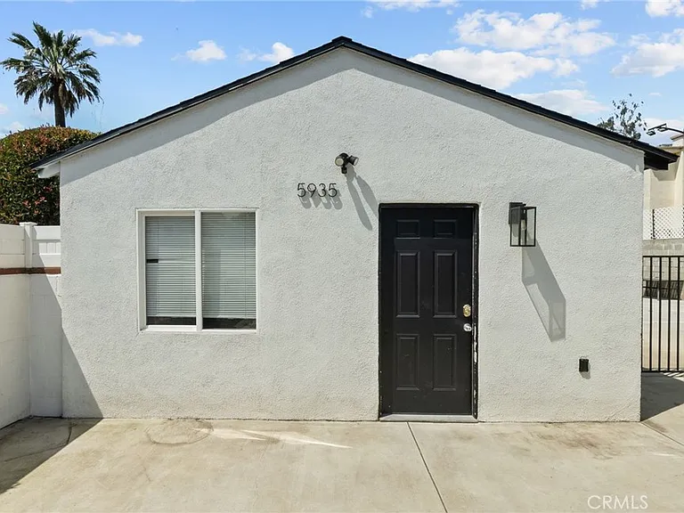 5937 Ranchito Ave — Photo 17