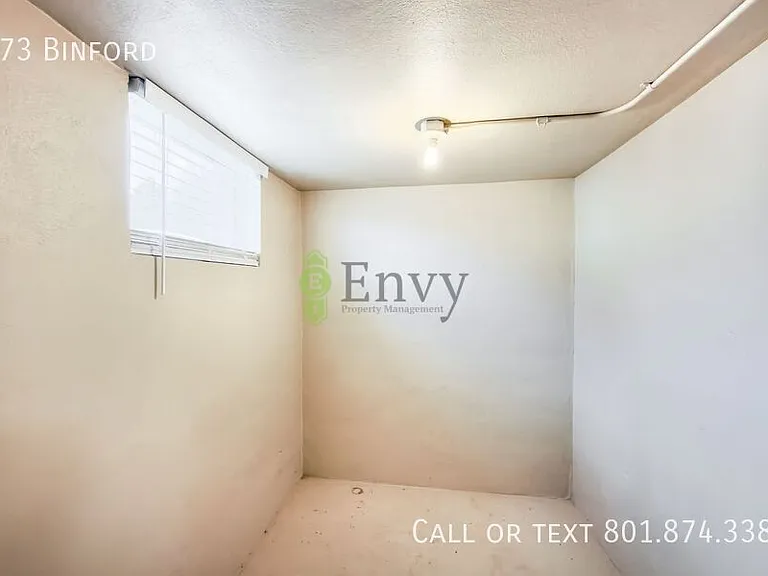 873 Binford St — Photo 13