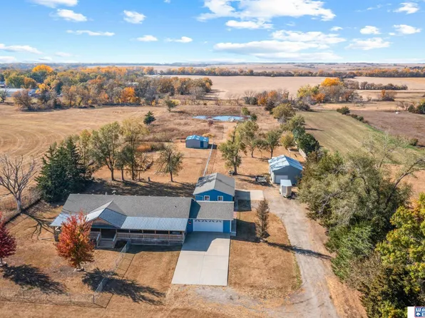 201 Broad St, Greenwood, NE 68366